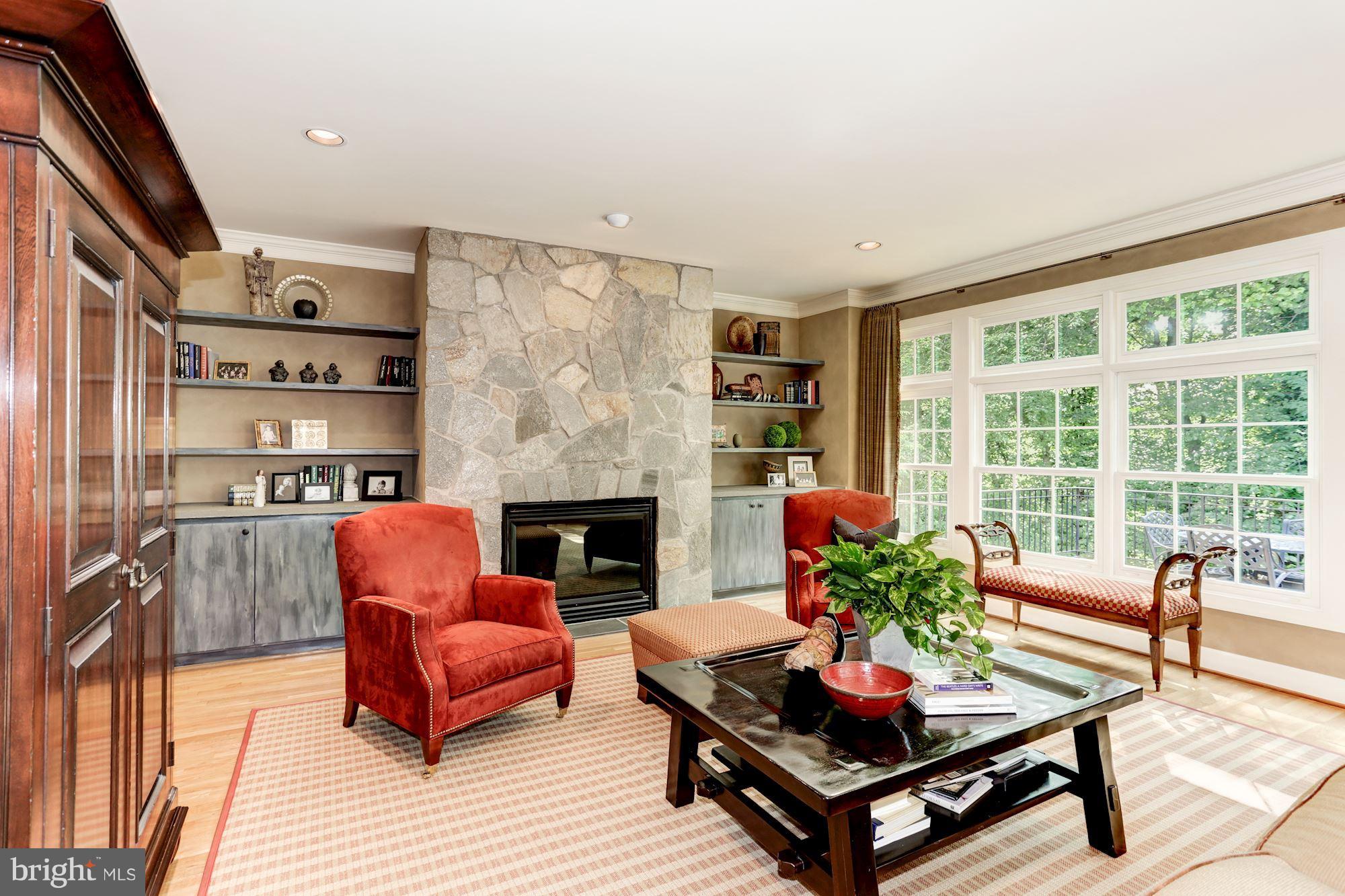 7826 Stable Way Potomac, MD 20854 - Photo 10 of 30 Family Room