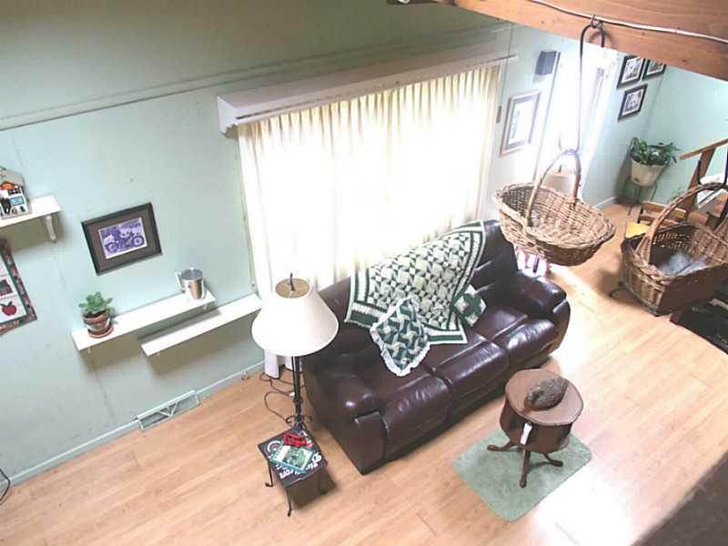 107 Lark Road New Alexandria, PA 15670 - Photo 3 of 14 Living Room.