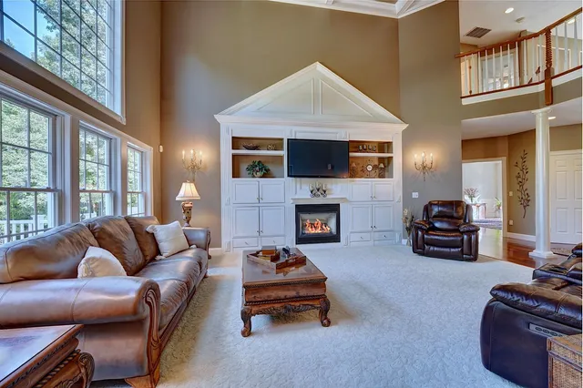 $1,580,000 | 8 Meeting Rock Drive, Atkinson, NH 03811