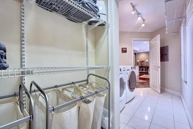 $1,580,000 | 8 Meeting Rock Drive, Atkinson, NH 03811