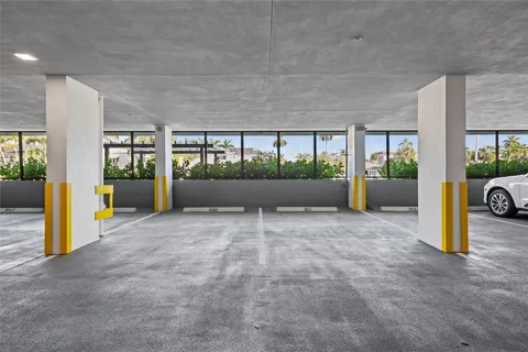 $3,095,000 | 160 Isle Of Venice Drive, Unit 302, Fort Lauderdale, FL 33301
