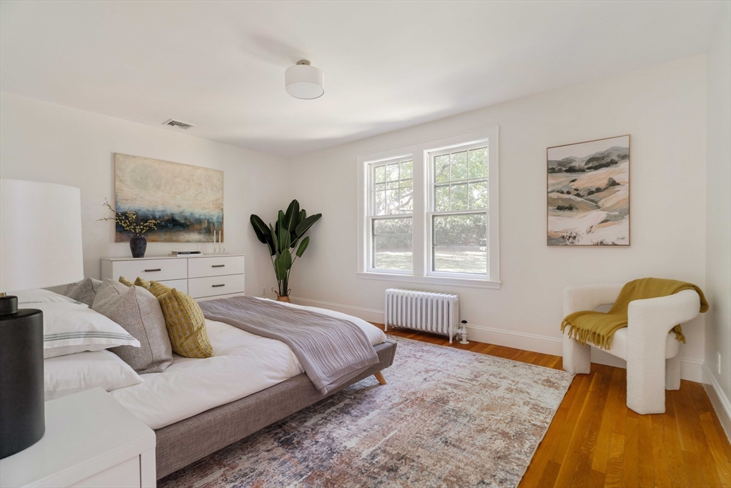 144 Jordan Road Brookline, MA 02446 - Photo 17 of 29 Gallery Image 17