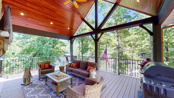 $2,099,000 | 1245 Arborwood Lane, Savannah, TN 38372