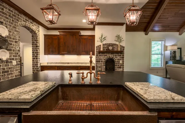 $2,099,000 | 1245 Arborwood Lane, Savannah, TN 38372