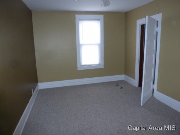 833 Cleveland Avenue Springfield, IL 62704 - Photo 9 of 16