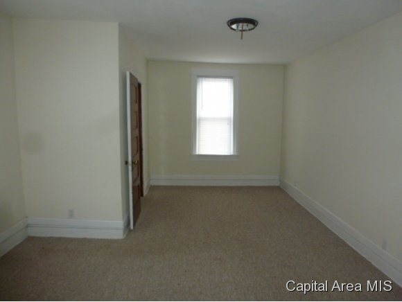 833 Cleveland Avenue Springfield, IL 62704 - Photo 10 of 16