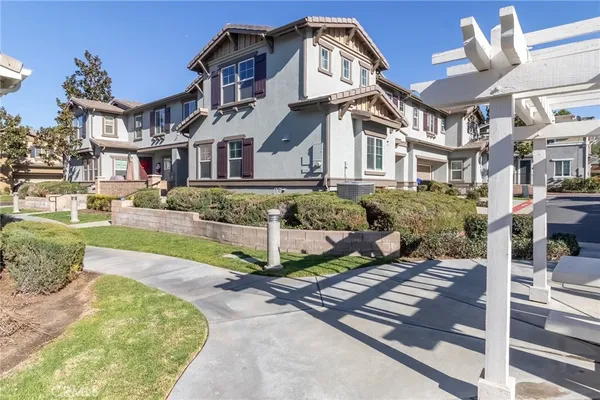 $520,000 | 22331 Blue Lupine Circle, Grand Terrace, CA 92313