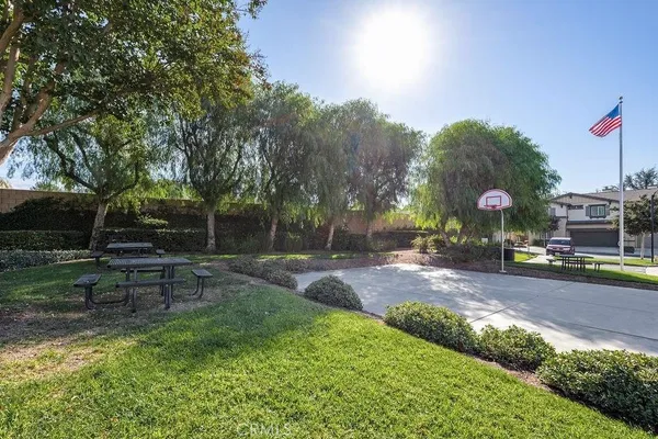 $520,000 | 22331 Blue Lupine Circle, Grand Terrace, CA 92313
