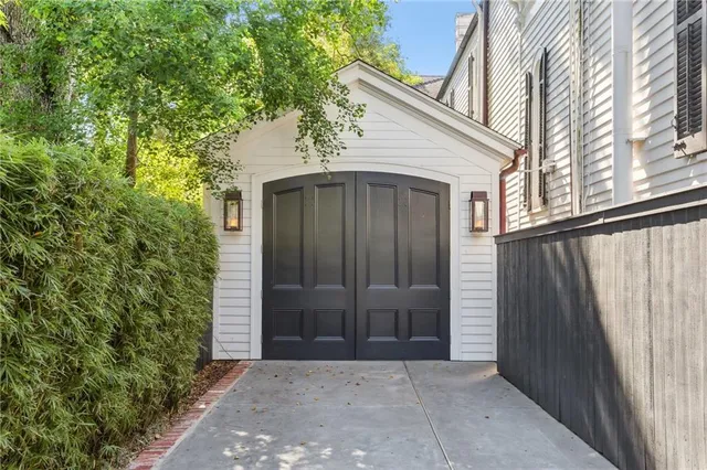 $2,800,000 | 535 Lowerline Street, New Orleans, LA 70118