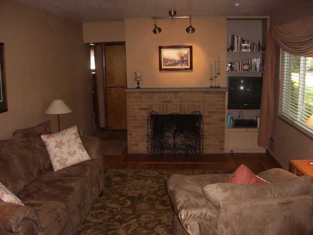 2267 Nottingham Road Columbus, OH 43221 - Photo 6 of 14