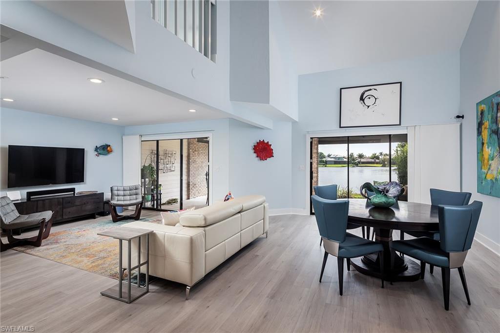 4036 Crayton Road Naples, FL 34103 - Photo 6 of 28 Gallery Image 6