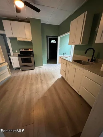 $1,250 | 98 Lincoln Street, Unit A, Pittsfield, MA 01201