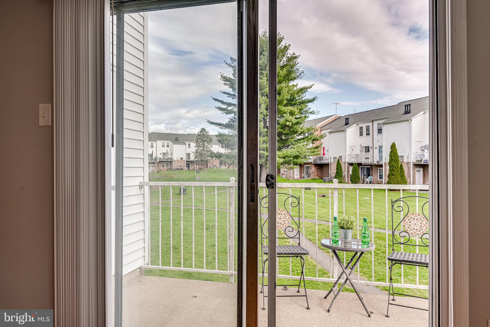14500 Golden Oak Road Centreville, VA 20121 - Photo 28 of 32 Patio door