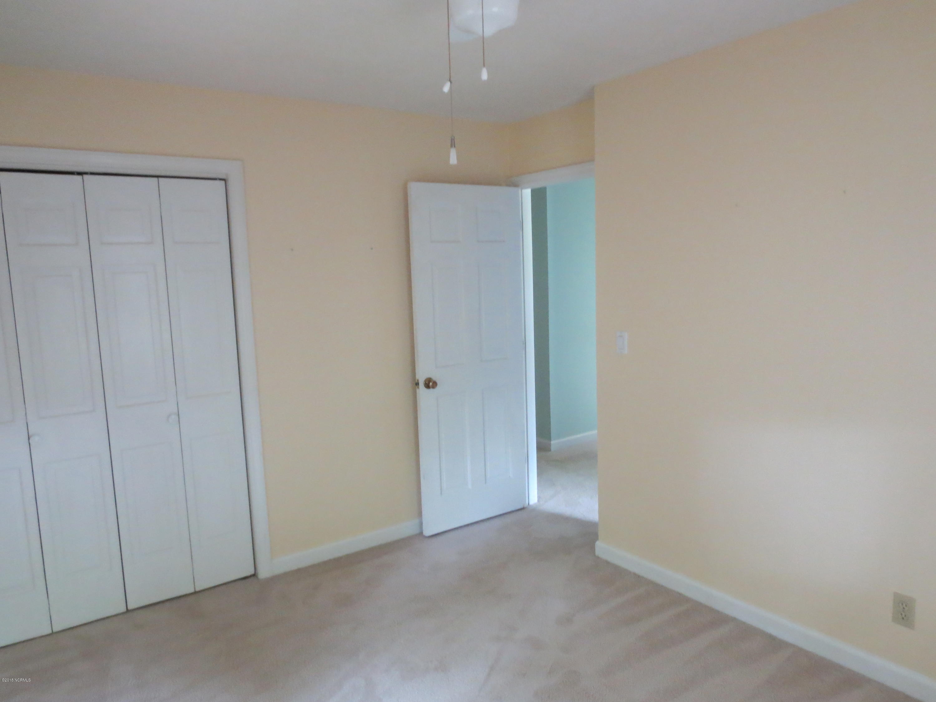 209 Alderson Road Washington, NC 27889 - Photo 8 of 17 bed 2