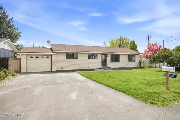 $315,000 | 1816 Beacon Road, Grandview, WA 98930
