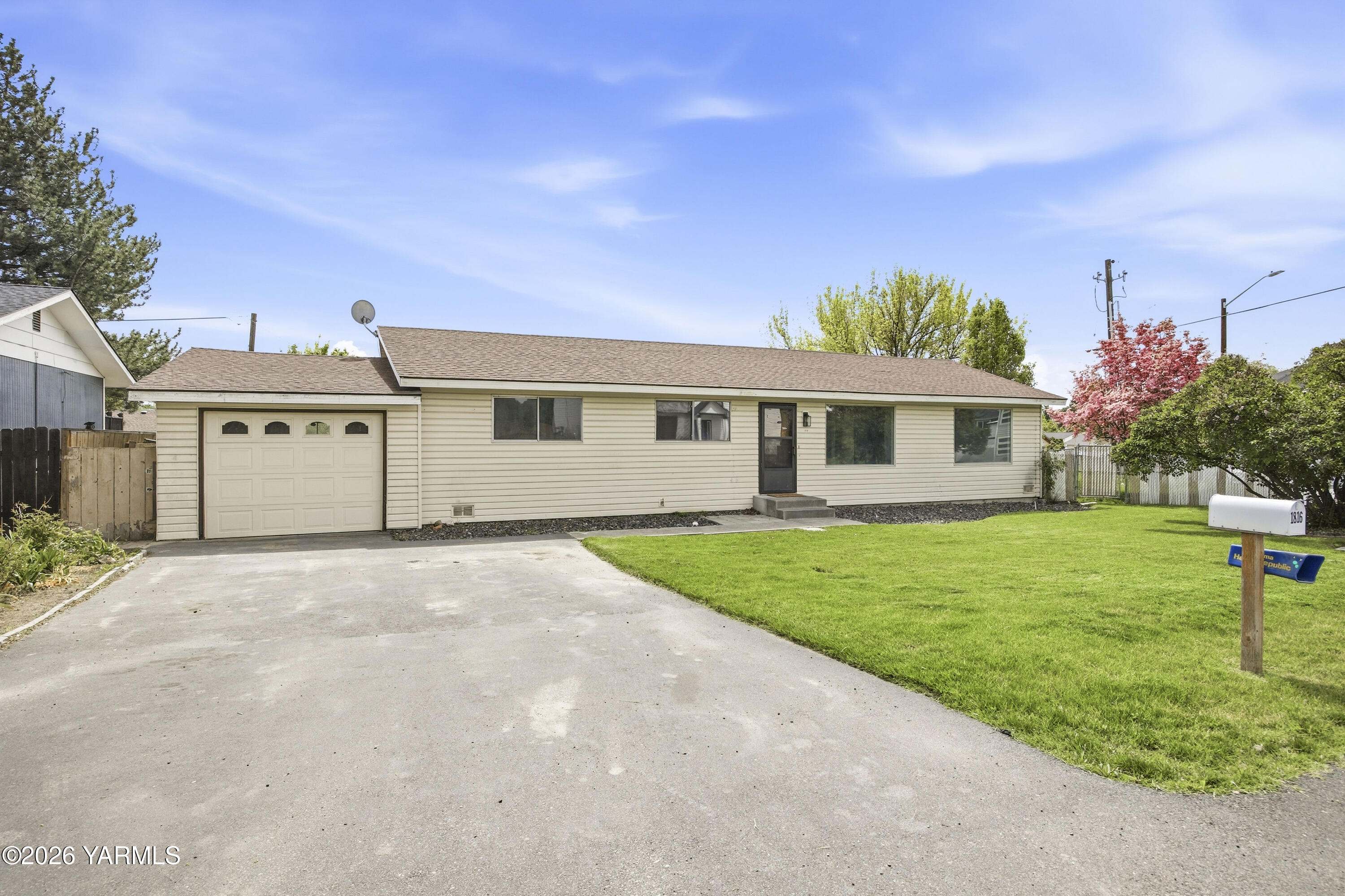 1816 Beacon Rd 4.28.26 32