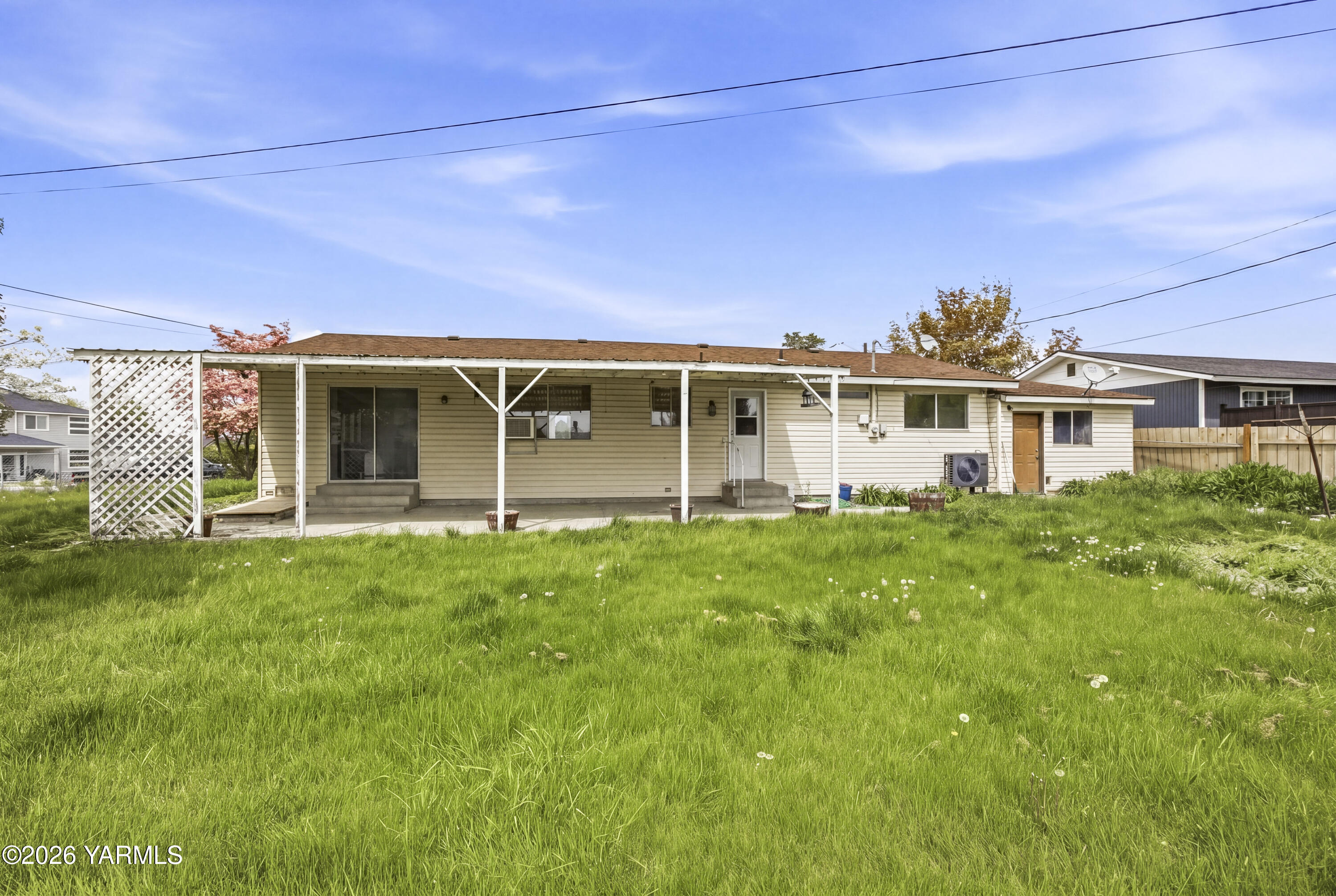 1816 Beacon Road Grandview, WA 98930 - Photo 36 of 40 1816 Beacon Rd 4.28.26 36