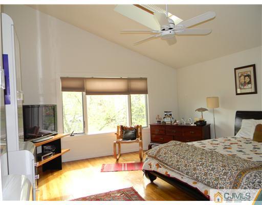 26 Cherokee Road East Brunswick, NJ 08816 - Photo 14 of 23 Gallery Image 14