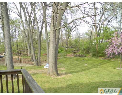 26 Cherokee Road East Brunswick, NJ 08816 - Photo 22 of 23 Gallery Image 22