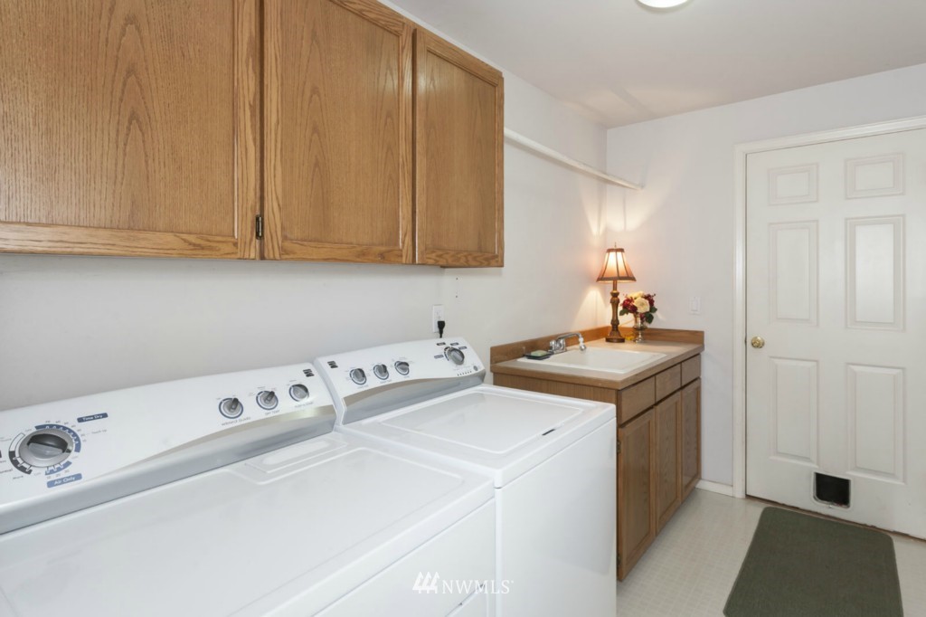 15526 101st Place Northeast Bothell, WA 98011 - Photo 19 of 19 Gallery Image 19