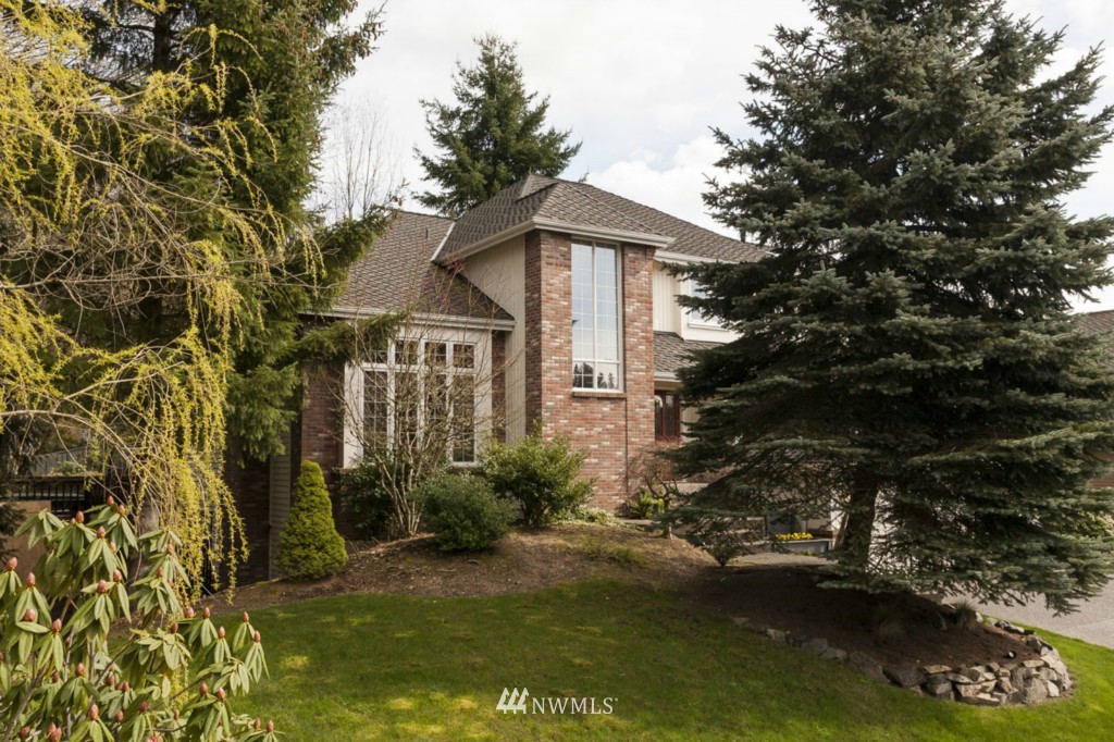 15526 101st Place Northeast Bothell, WA 98011 - Photo 10 of 19 Gallery Image 10