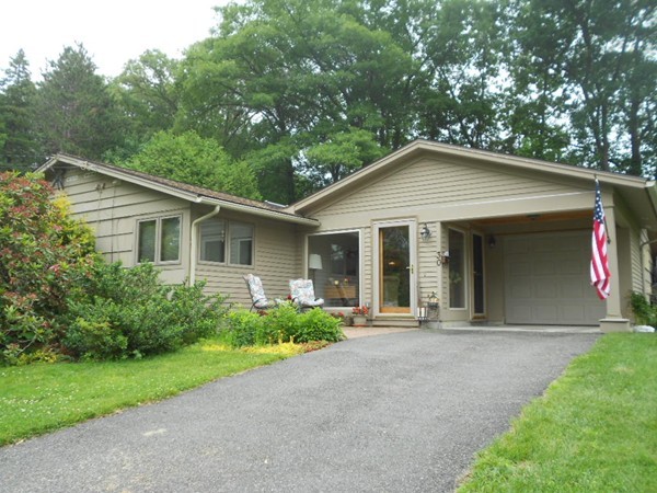 30 Lohnes Road Framingham, MA 01701 - Photo 1 of 18