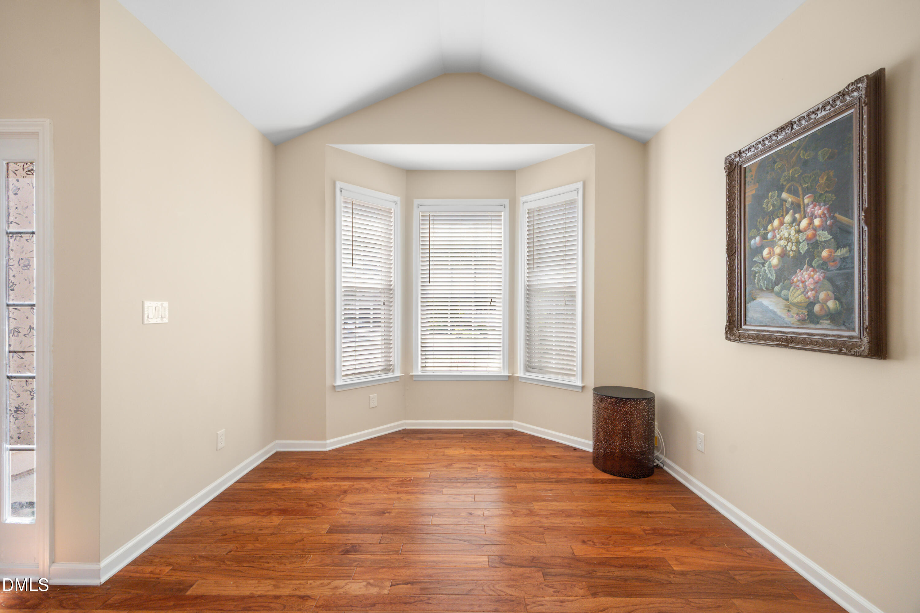 5525 Keowee Way Raleigh, NC 27616 - Photo 8 of 43 Dining area 4