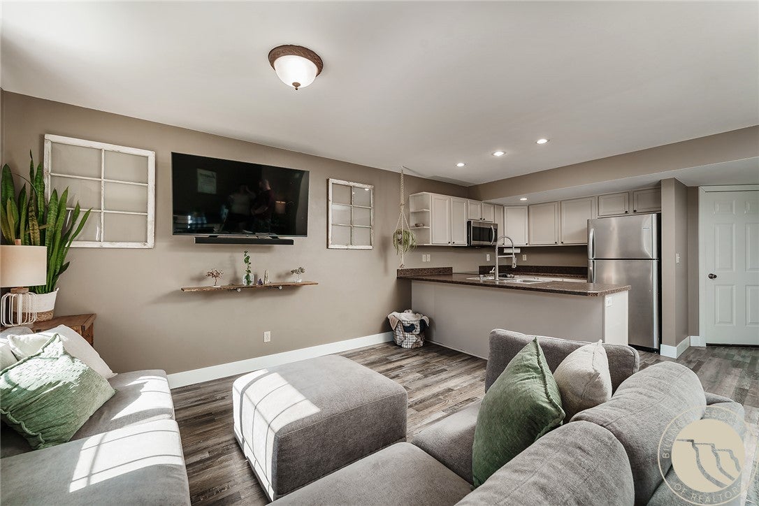 702 Pebble Beach Road Billings, MT 59105 - Photo 4 of 22 Gallery Image 4