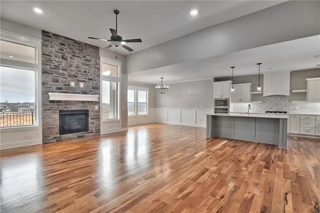 $729,000 | 6024 Arapahoe Street, Shawnee, KS 66226