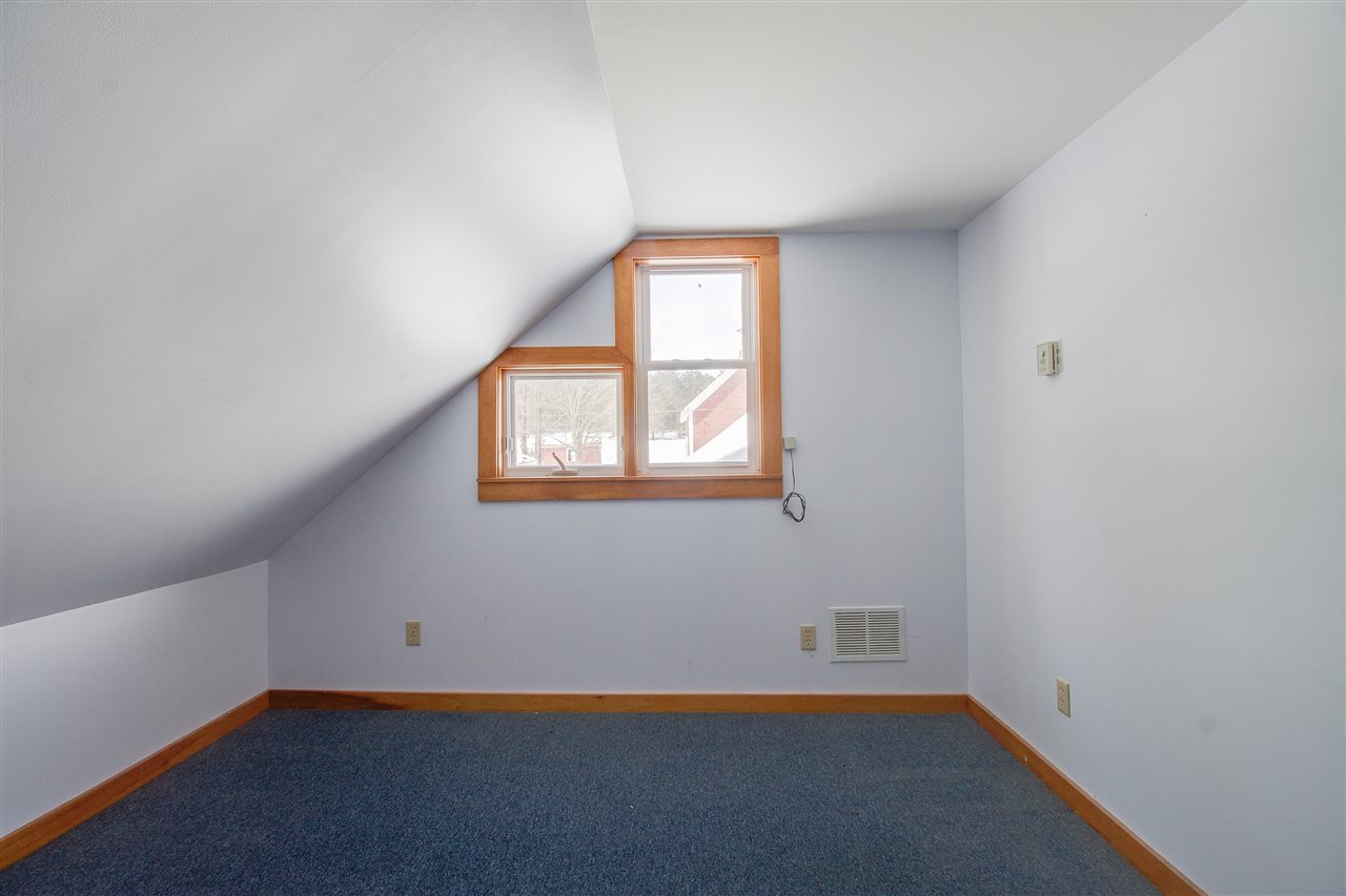 330 West Hill Road Northfield, VT 05663 - Photo 18 of 23 Gallery Image 18