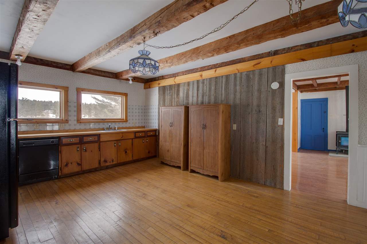 330 West Hill Road Northfield, VT 05663 - Photo 4 of 23 Gallery Image 4