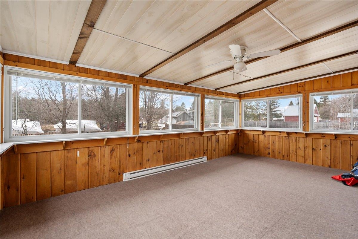 33 Russell Circle Milton, VT 05468 - Photo 19 of 40