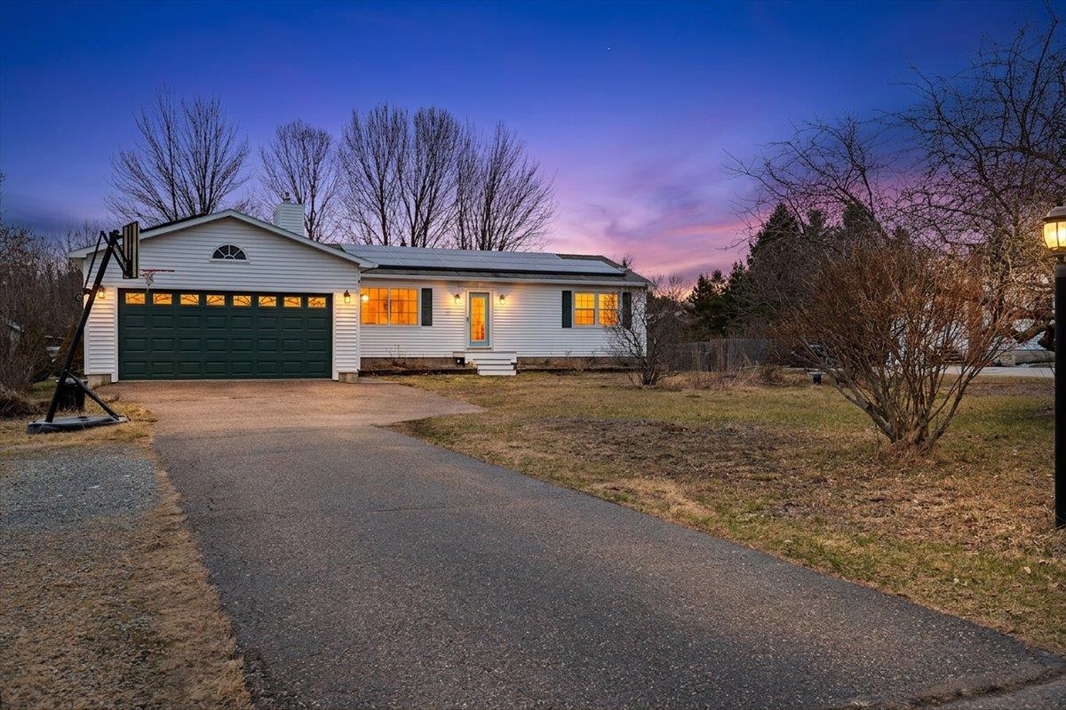 33 Russell Circle Milton, VT 05468 - Photo 2 of 40