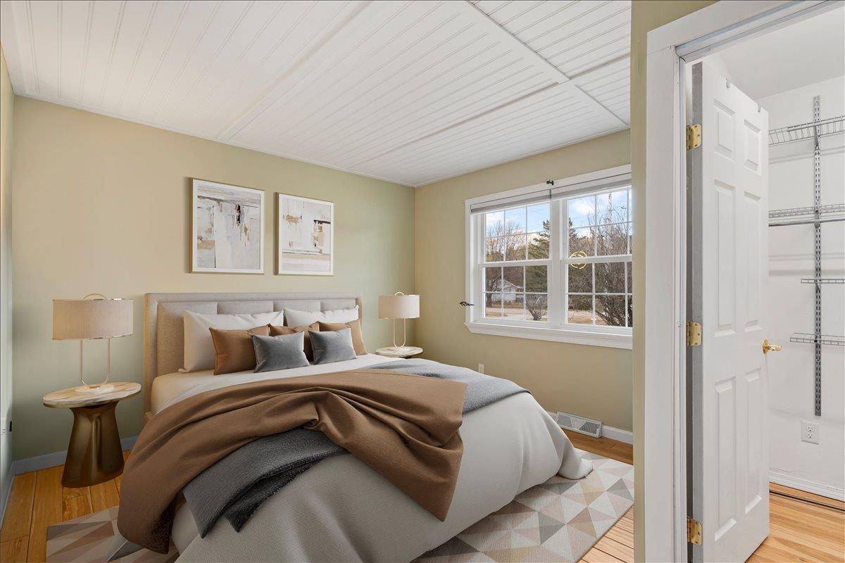 33 Russell Circle Milton, VT 05468 - Photo 21 of 40