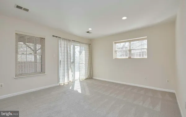 $2,750 | 8300 Wallace Lane, Manassas, VA 20109