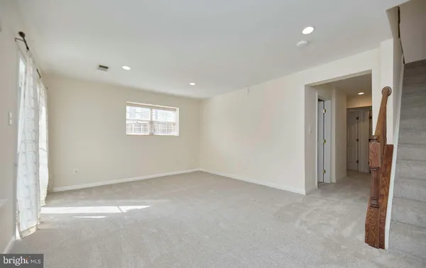 $2,750 | 8300 Wallace Lane, Manassas, VA 20109