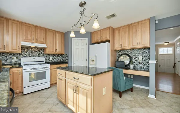 $2,750 | 8300 Wallace Lane, Manassas, VA 20109