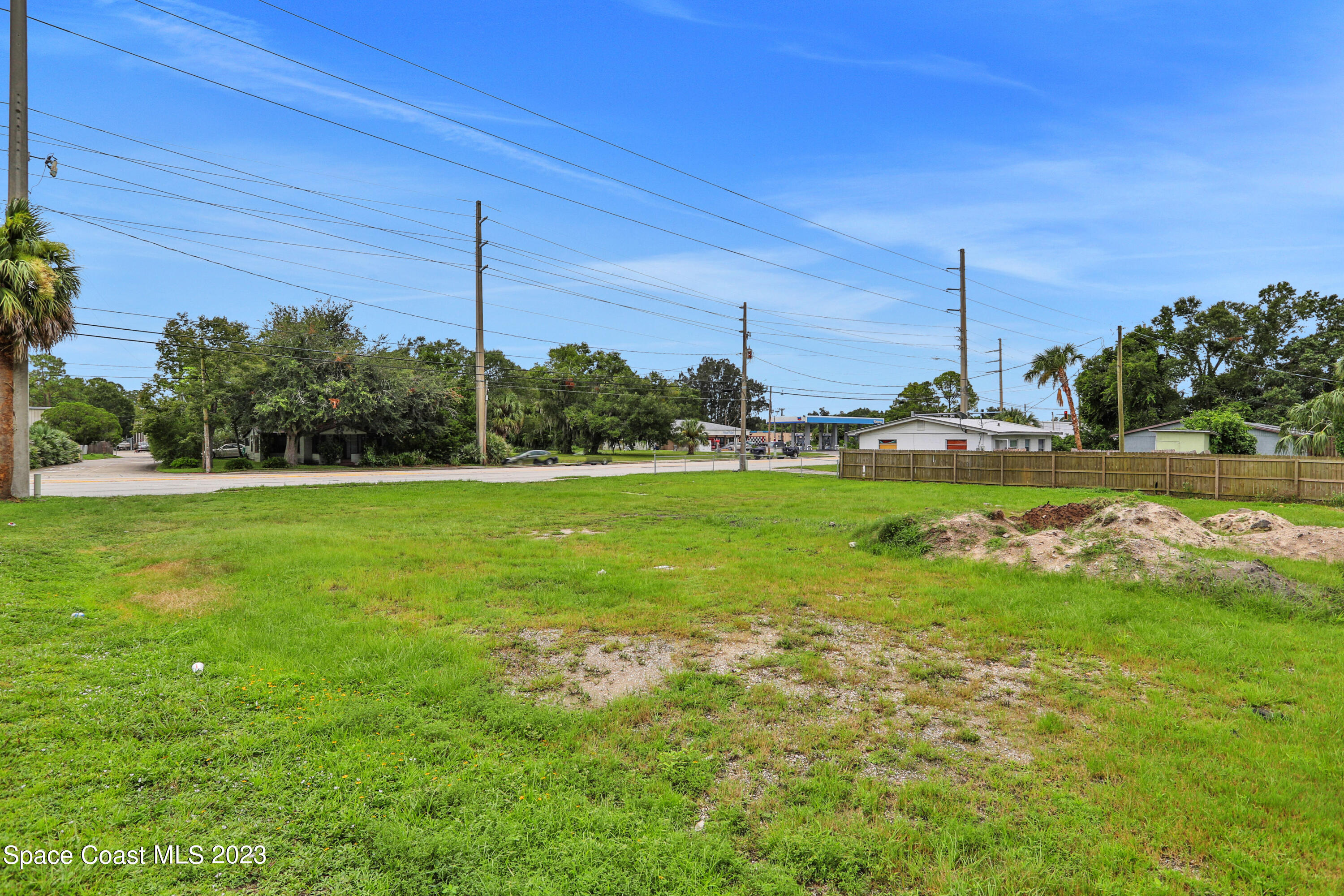 621 Clearlake Road Cocoa, FL 32922 - Photo 14 of 32 1R4A3696
