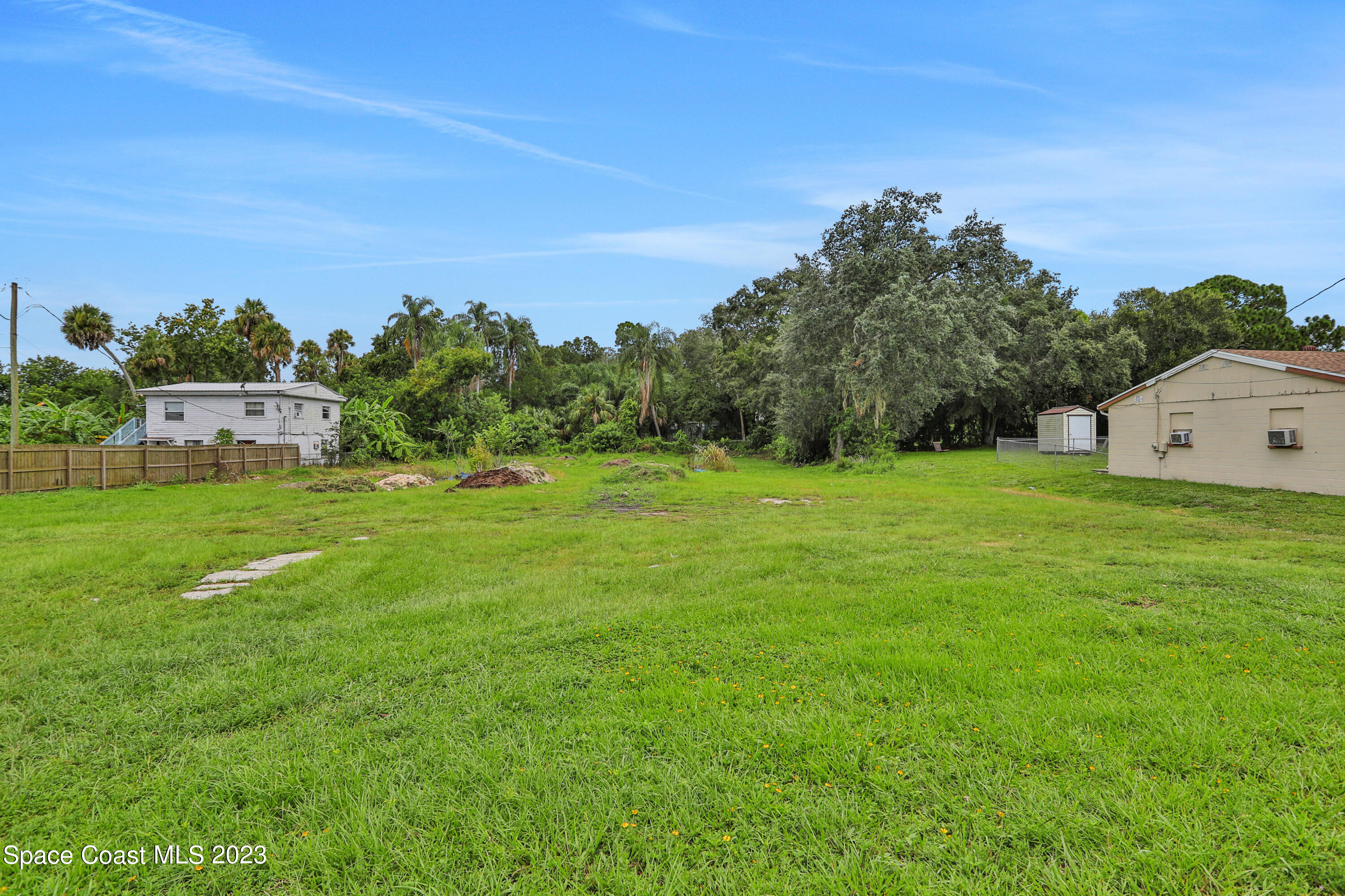 621 Clearlake Road Cocoa, FL 32922 - Photo 15 of 32 1R4A3700