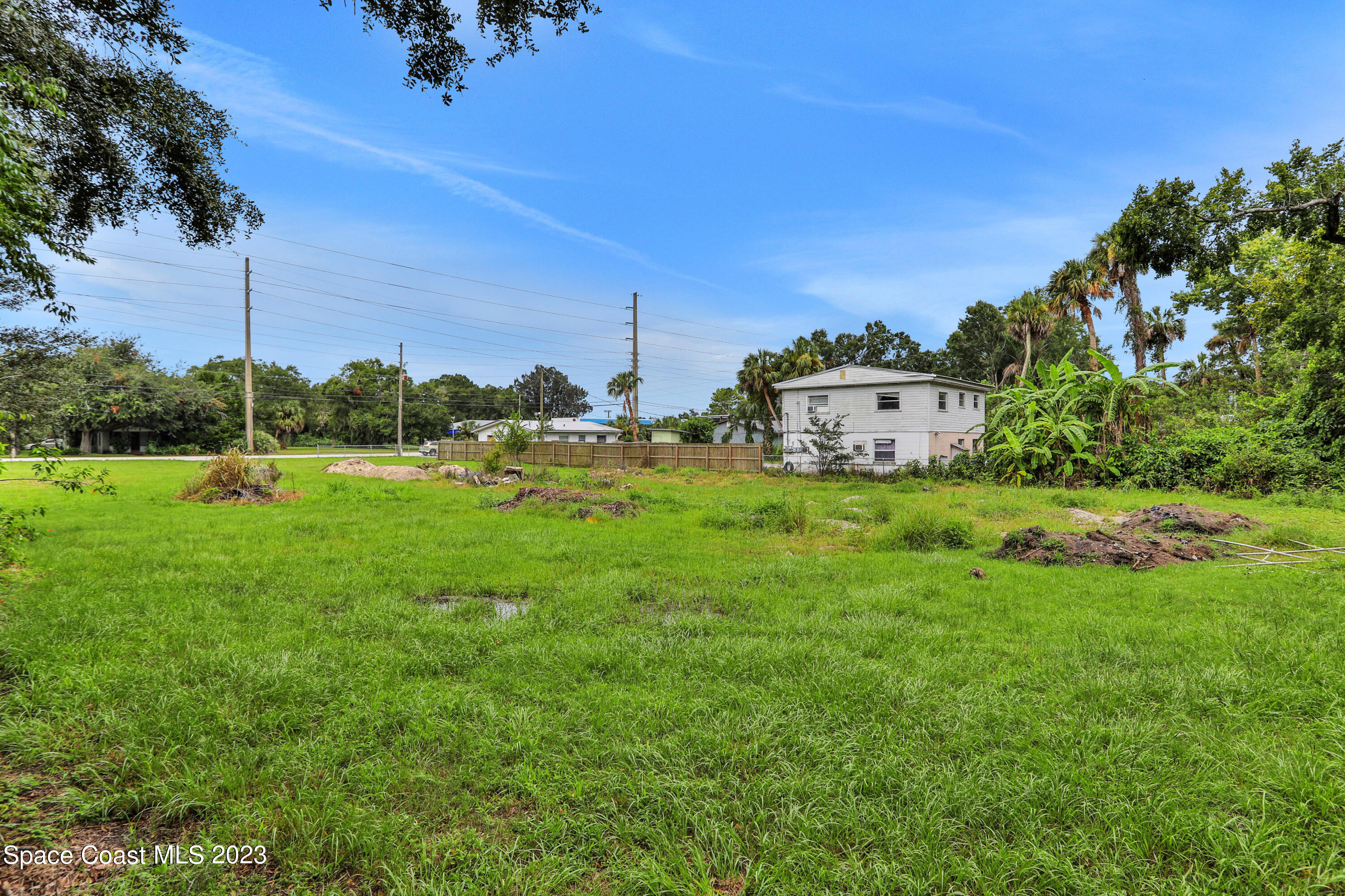 621 Clearlake Road Cocoa, FL 32922 - Photo 7 of 32 1R4A3668