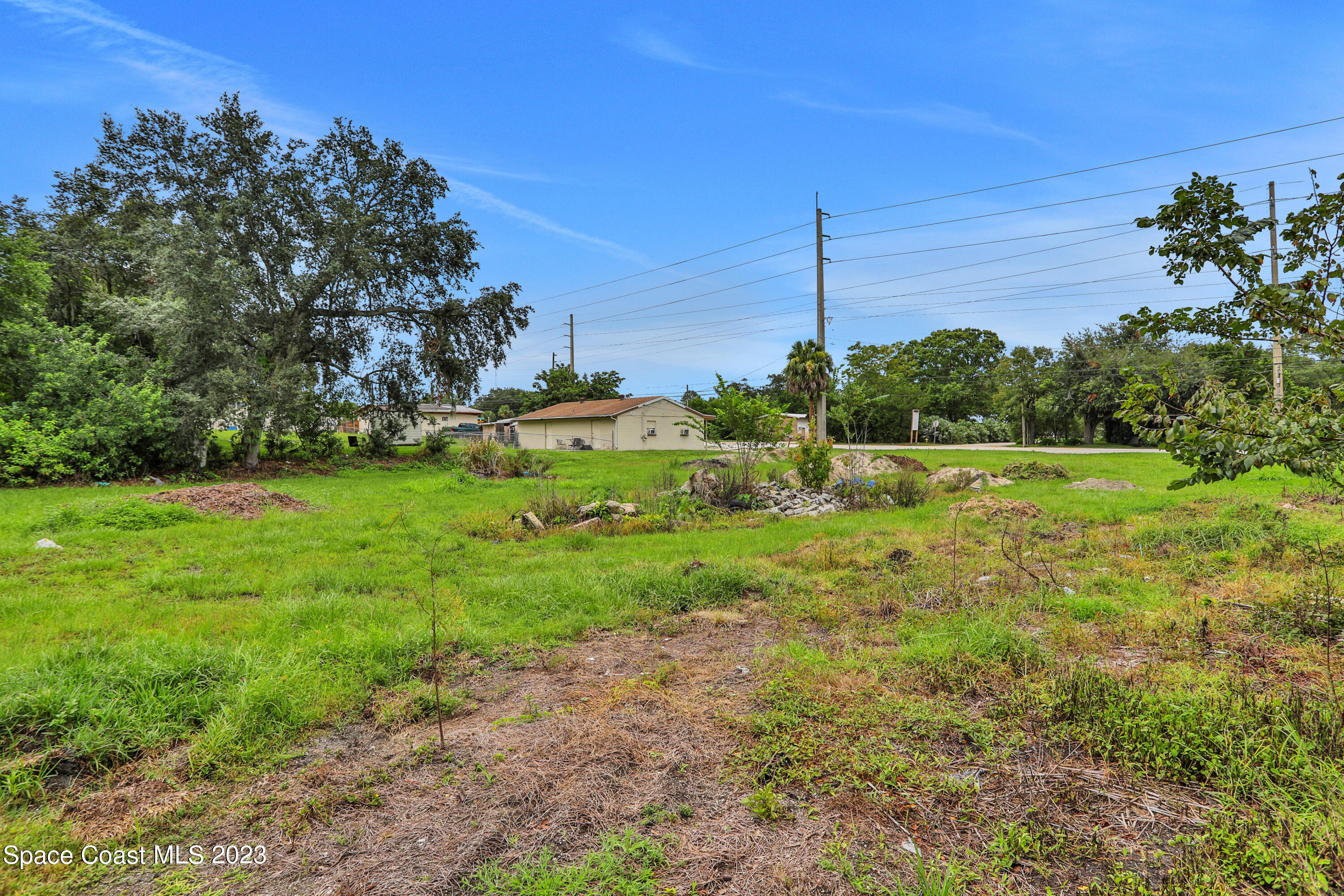 621 Clearlake Road Cocoa, FL 32922 - Photo 10 of 32 1R4A3680