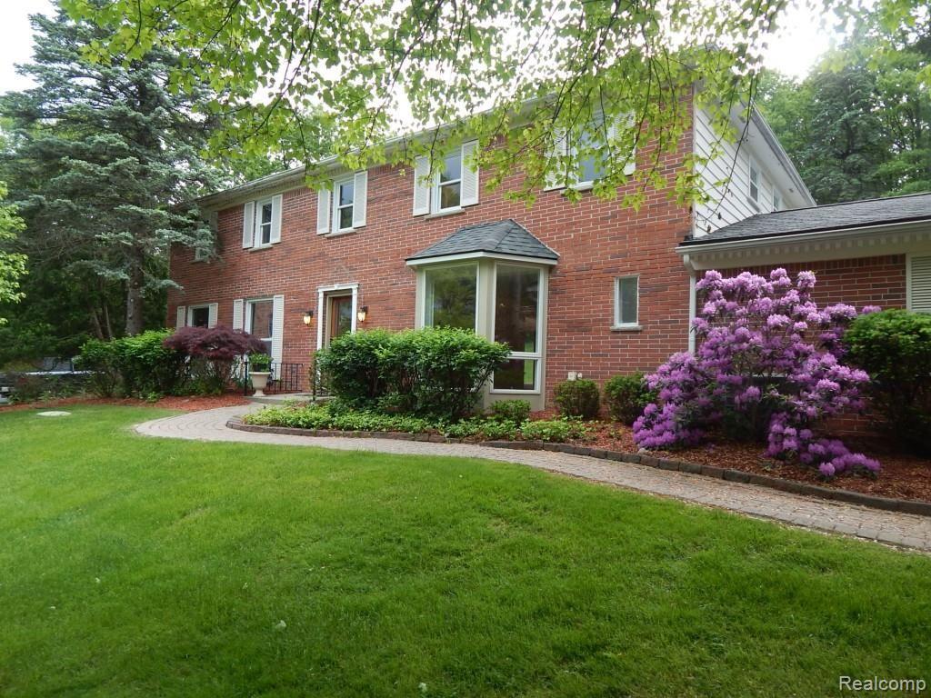 617 Birch Tree Court Rochester Hills, MI 48306 - Photo 1 of 82