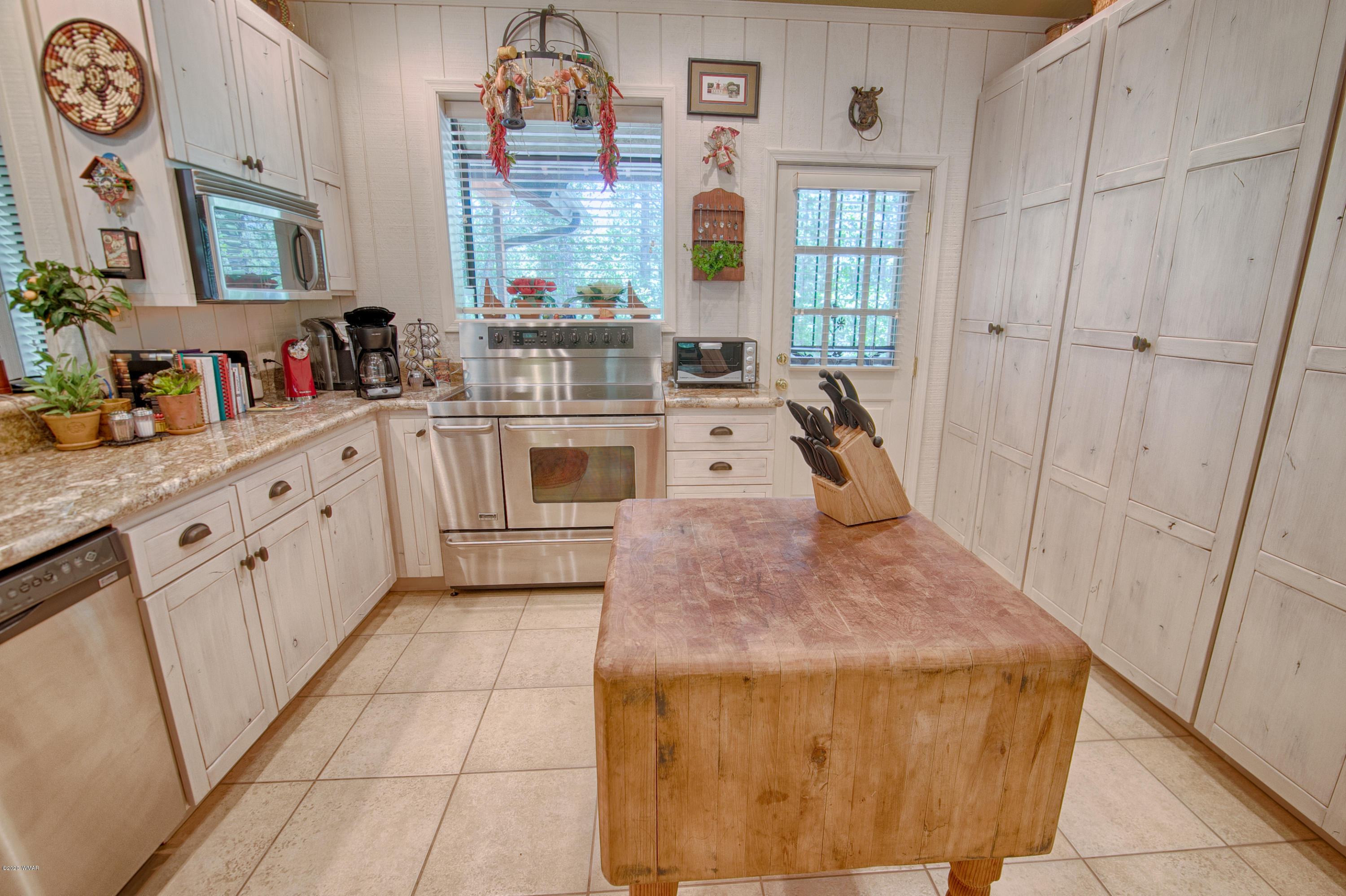 2812 Gooseberry Road Pinetop, AZ 85935 - Photo 9 of 33 Gallery Image 9