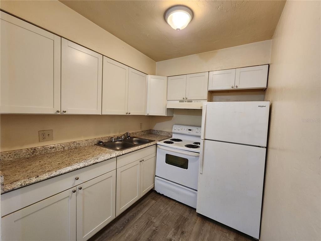 7012 Southwest 6th Place, Unit C Gainesville, FL 32607 - Photo 6 of 15