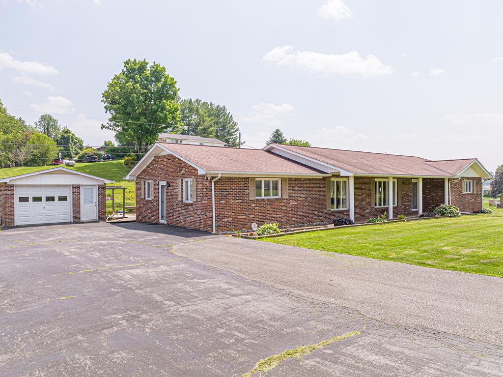 268 Rosedale Heights Lane Rosedale, VA 24280 - Photo 3 of 69 Gallery Image 3