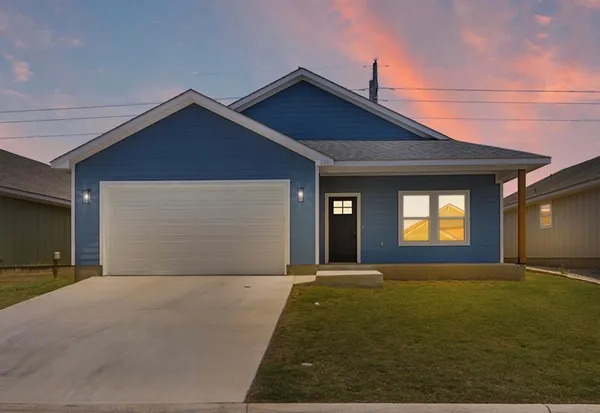 $389,000 | 126 Feather Way, Fredericksburg, TX 78624