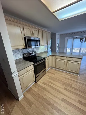 $2,600 | 6 Depaula Trail, Unit 18A, St. Charles, MO 63301