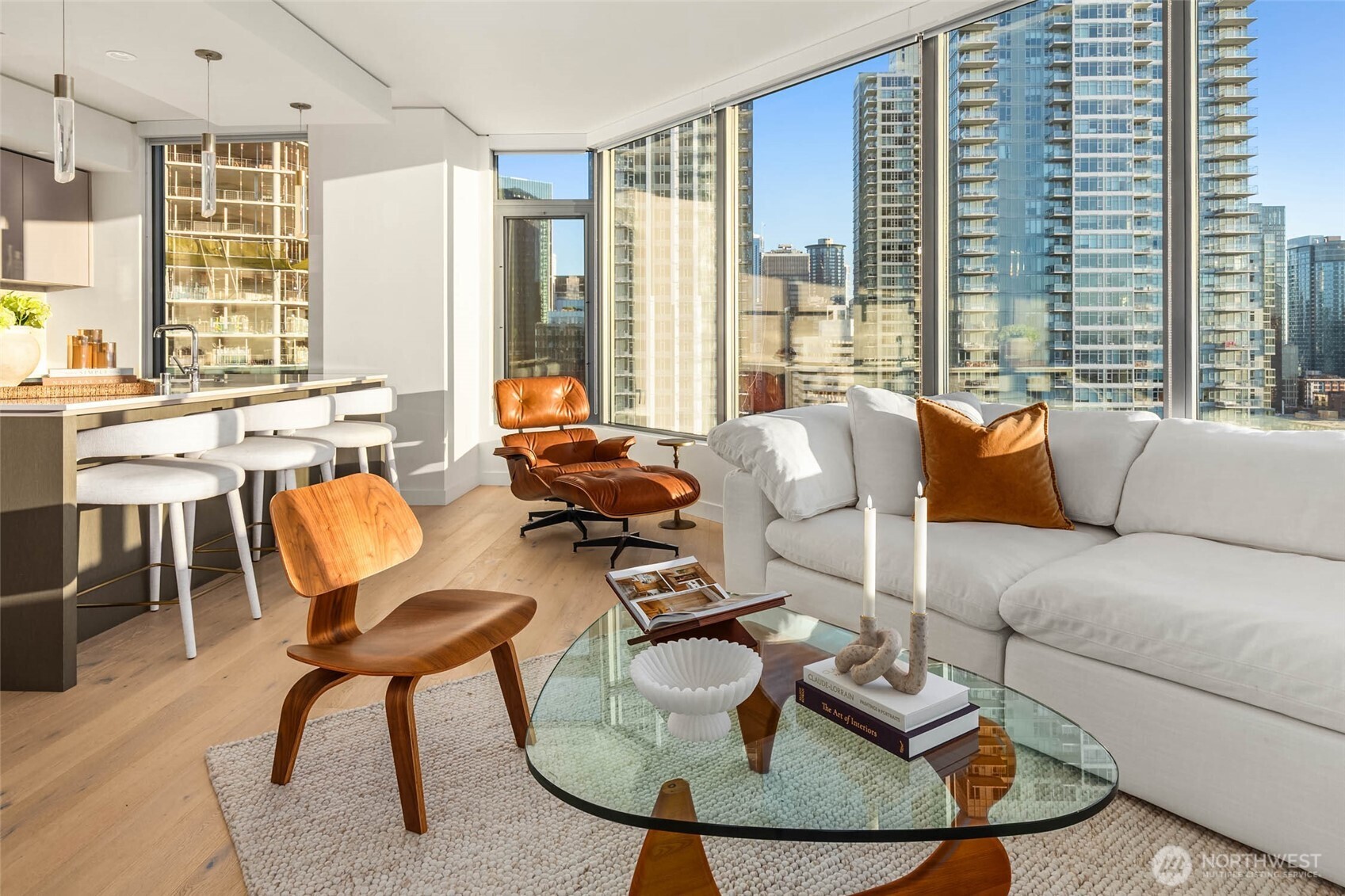 2510 6th Avenue, Unit 1804 Seattle, WA 98121 - Photo 9 of 34