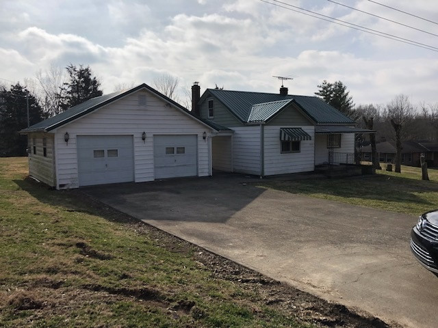 1817 Independence Road Independence, KY 41051 - Photo 2 of 19