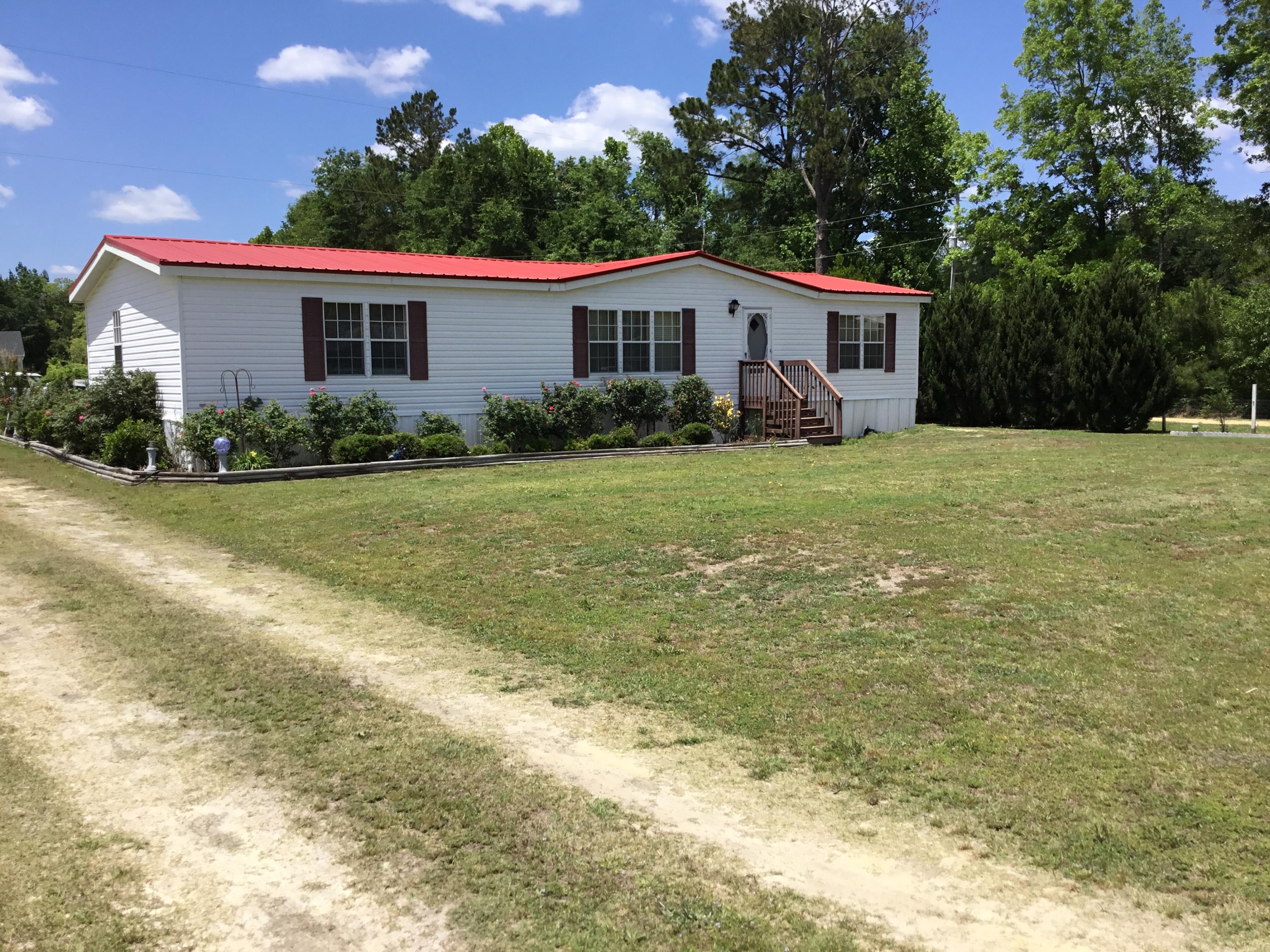 1529 Stokes Road Walterboro, SC 29488 - Photo 2 of 34 IMG_0299